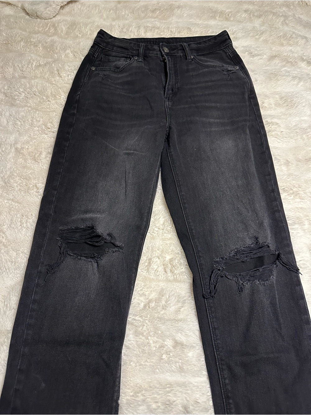 American Eagle Outfitters Black Distressed Straight-Leg Jeans